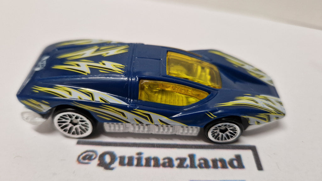 Hot Wheels 2002 kringle's Kruisers Silver bullet    (A29)