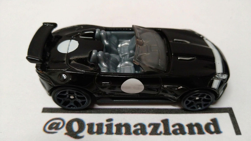 Hot Wheels 15 Jaguar f-type project 7 2017- 141  (A16)