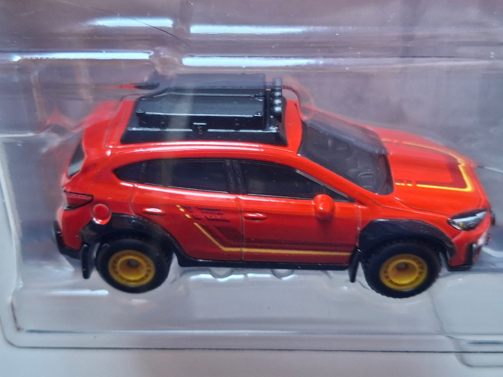 Hot Wheels  premium 2 pack Subaru Crosstrek / 2018 Toyota 4Runner (CT12)