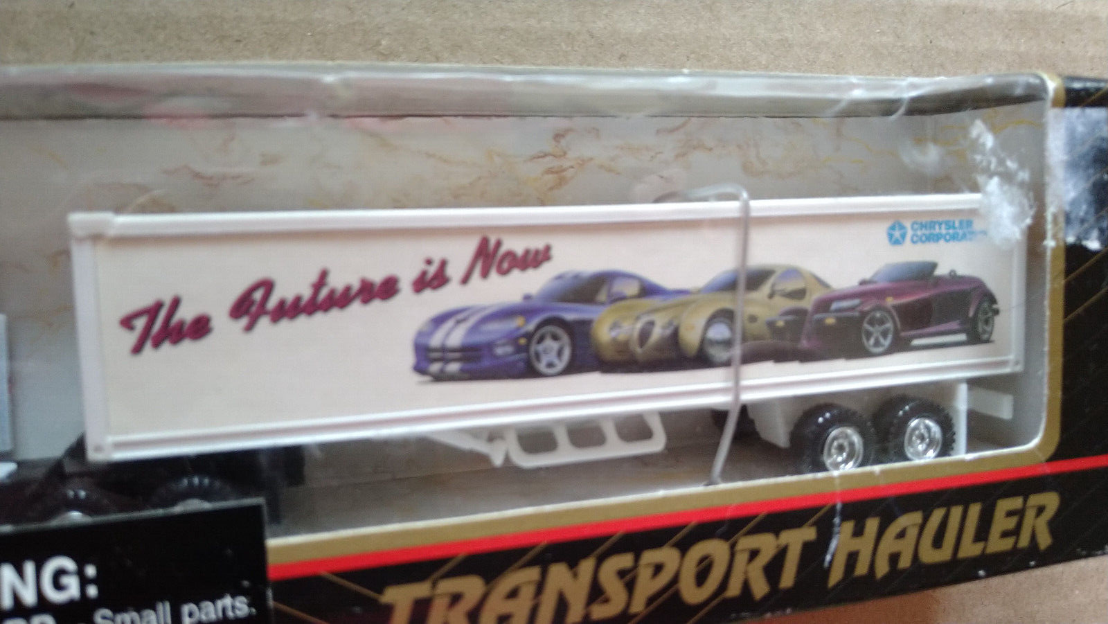 Maisto Transport hauler Chrysler corporation   (C10)