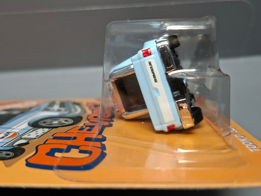 Hot Wheels 2025 Noppo Gulf racing Toon'd '83 Chevy silverado (CP19)