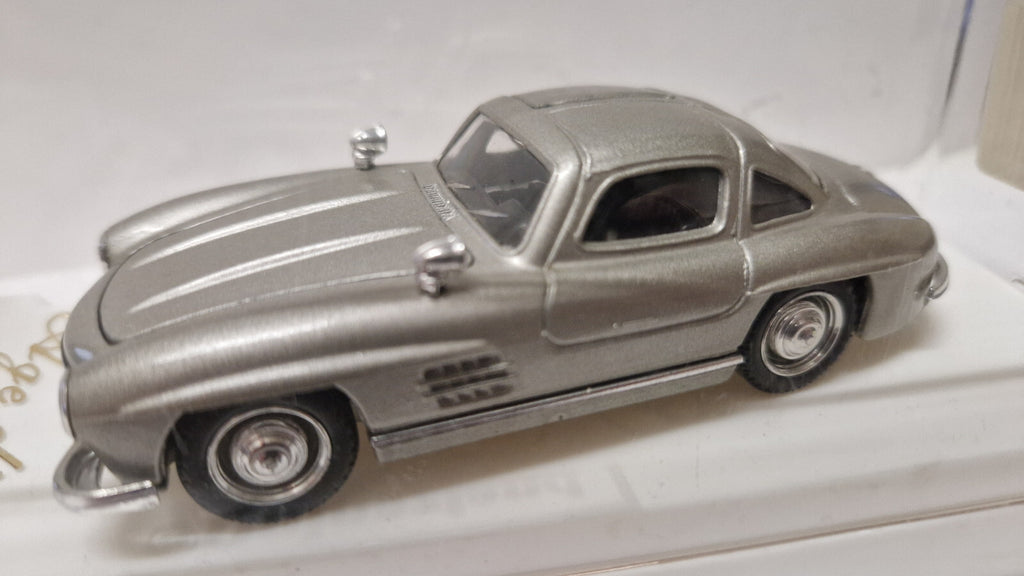 Solido 1/43 Mercedes 300 SL (NP17)