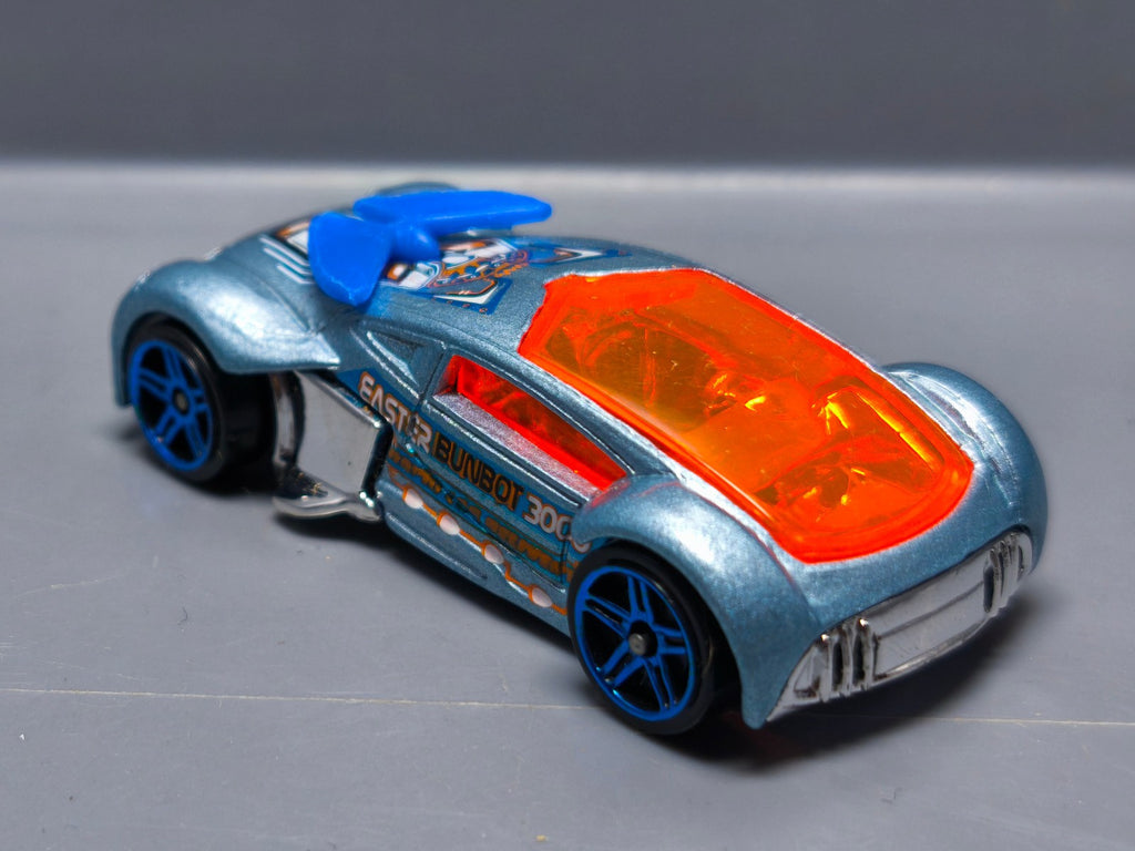 Hot Wheels Phantom Racer Easter Egg-Clusive (A05)