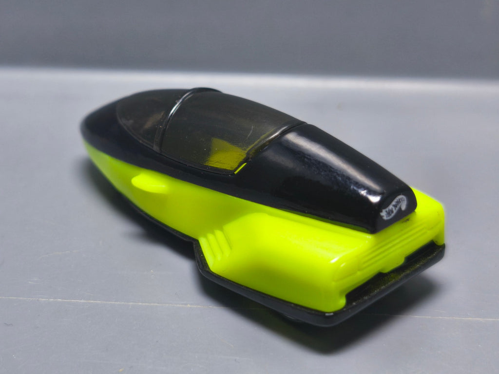 Hot Wheels Gm lean machine version 5dot 1995-268   (A15)