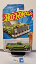 Hot Wheels 83 chevy silverado  2022-114 (NP17)