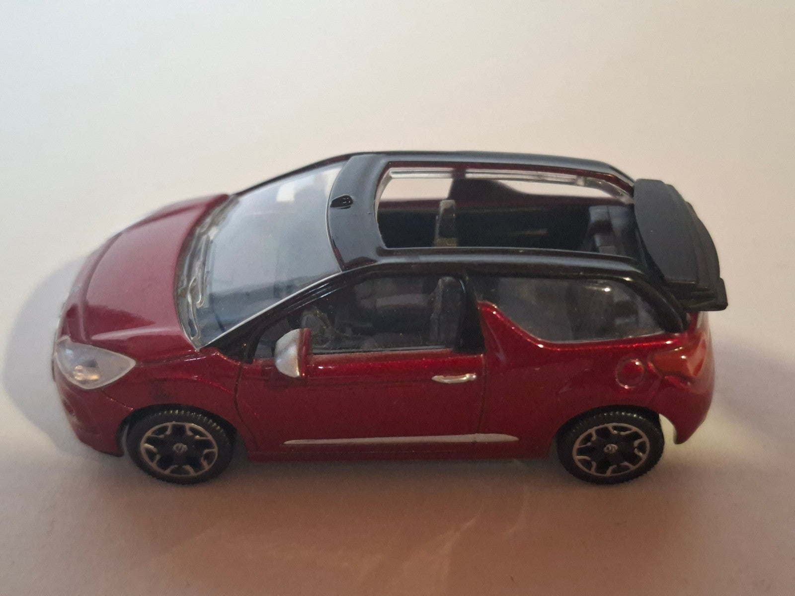 Norev  Citroën DS3  (A01)