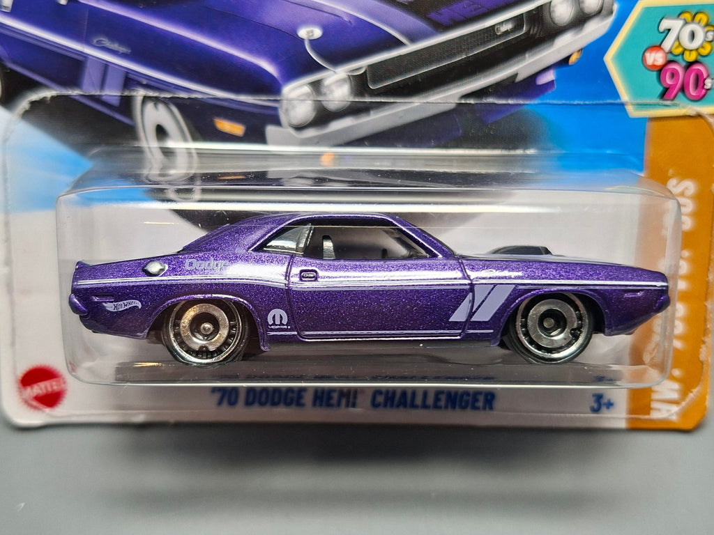 Hot Wheels '70 dodge hemi challenger  2025-164 (NP01)