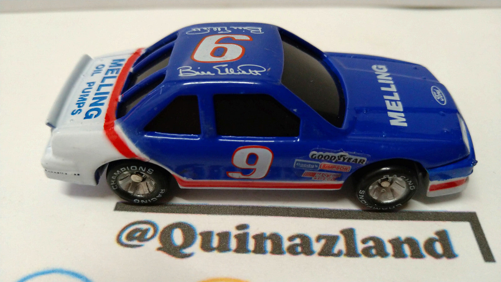 Racing champions stock car Ford thunderbird Bill elliott variation de jan  (A10)
