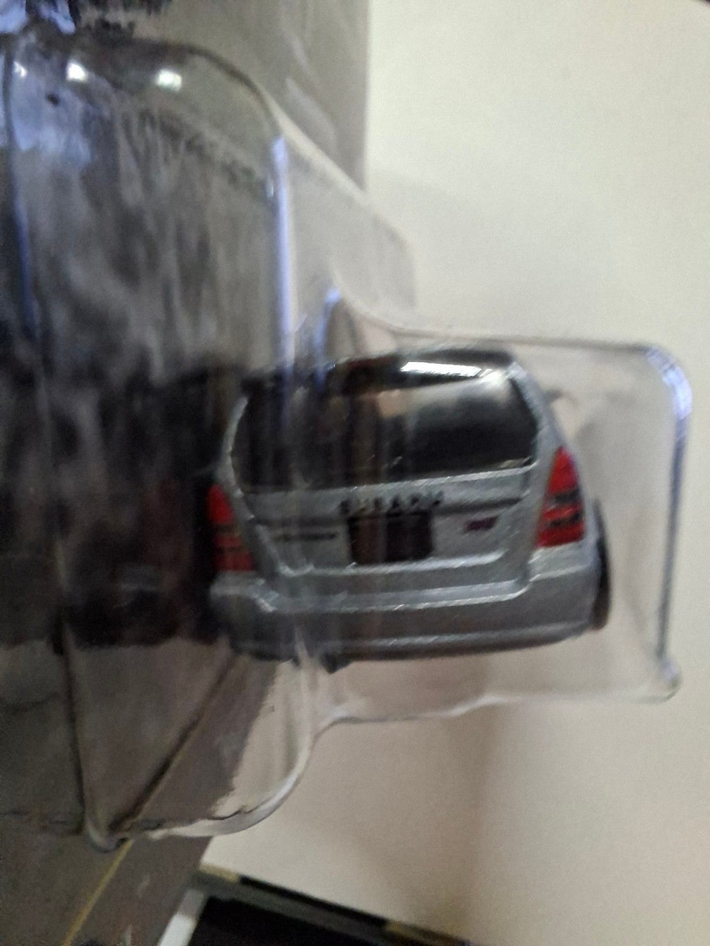 Hot Wheels  Fast Wagons Subaru Forester STI (NG65)