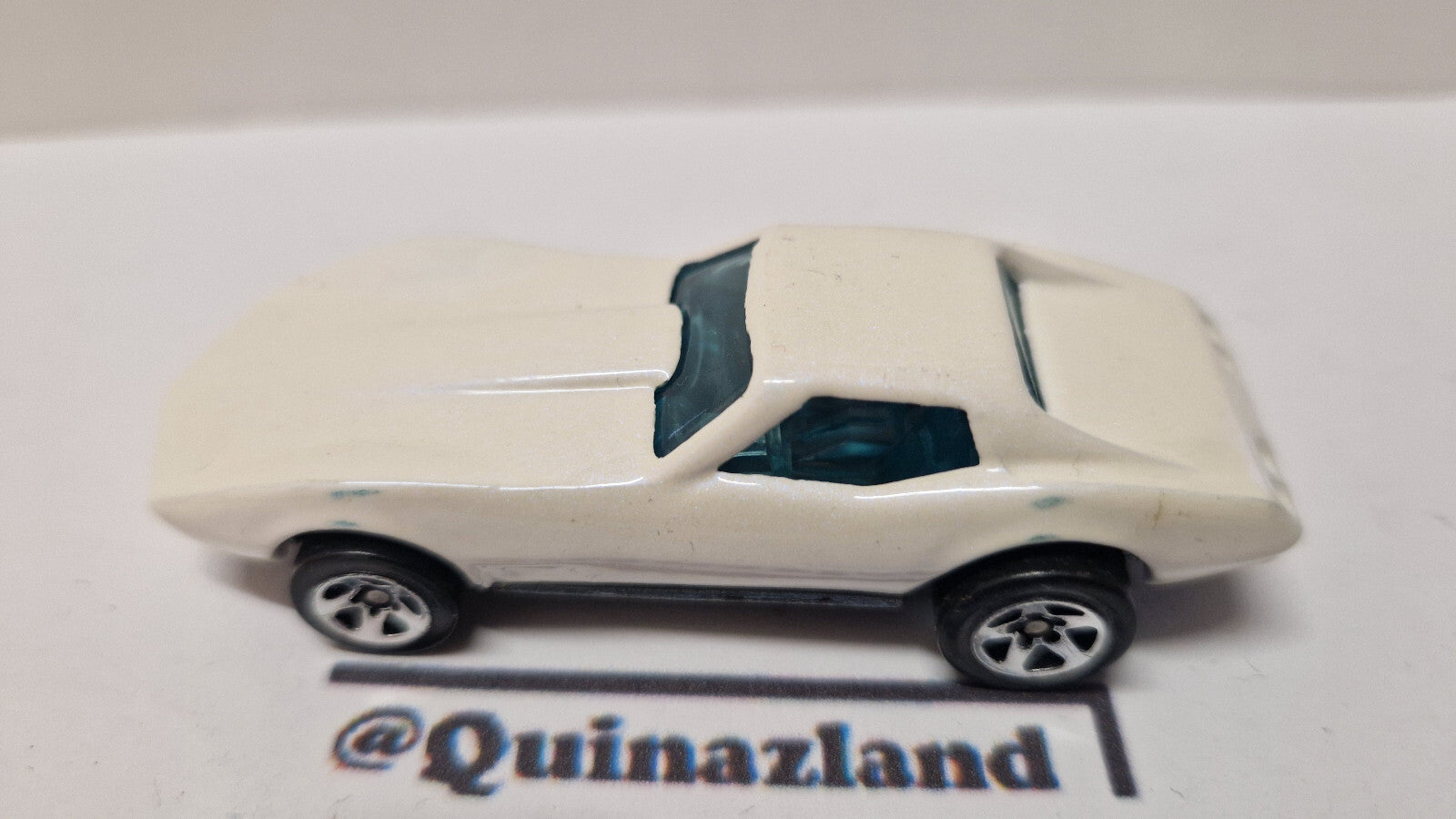 Hot Wheels Corvette stingray version 5sp 1996- 450 (A34)