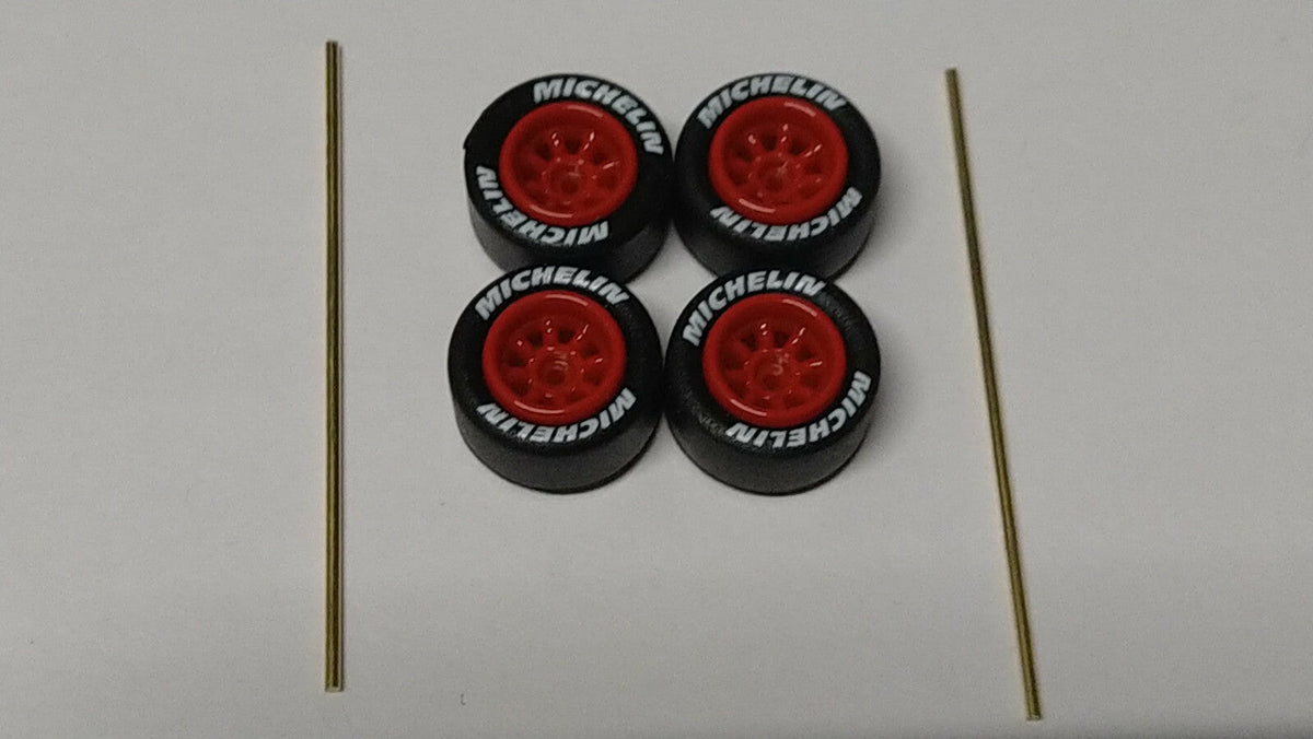 Set de jantes Michelin rouge  8 branches pneu gomme pour Custom (ET)