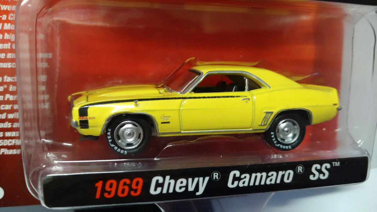 Johnny Lightning Pack Baldwin Motion Performance  Chevy Camaro (NG65)