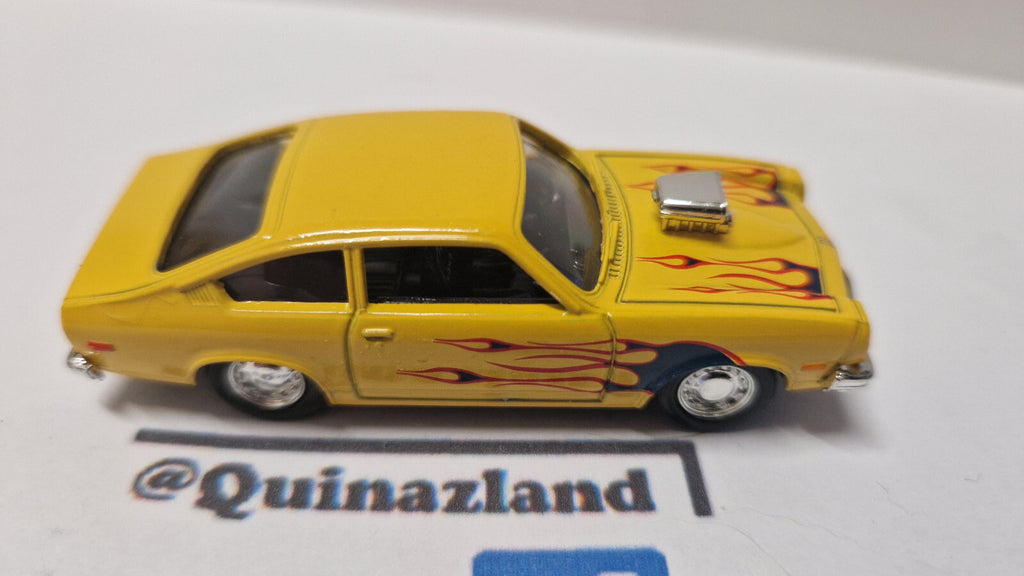 Motor max American graffiti  1976 chevy vega  (A30)