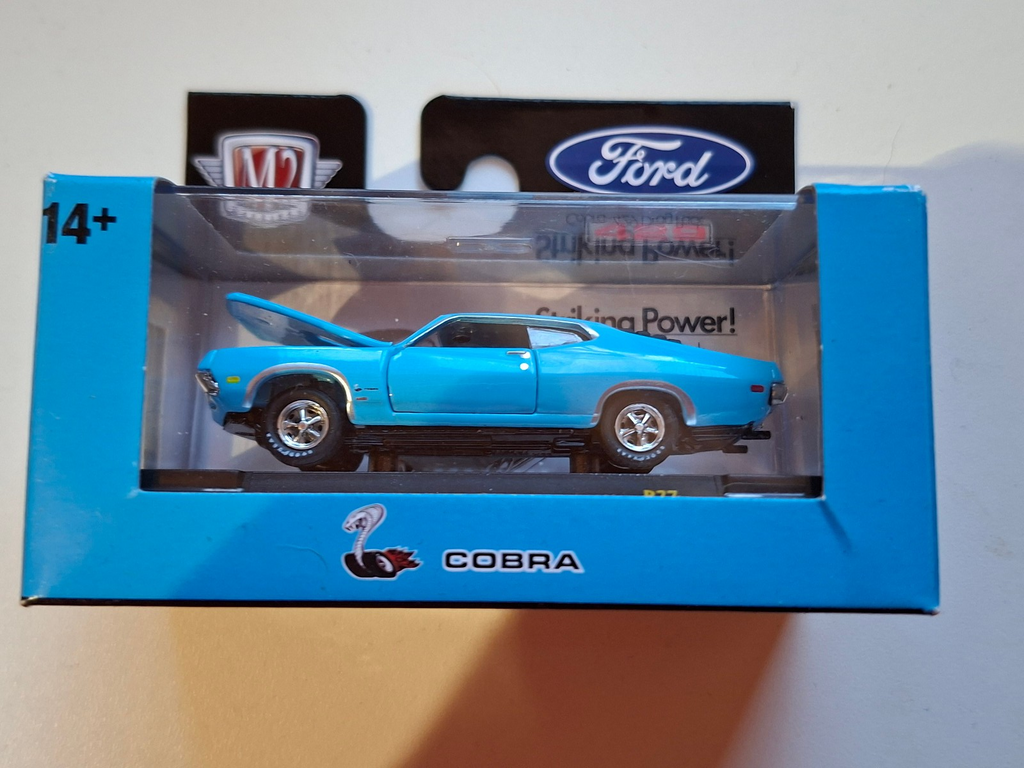 M2 Machines Detroit-Muscle Release 77 1970 Ford Torino Cobra (NP31)