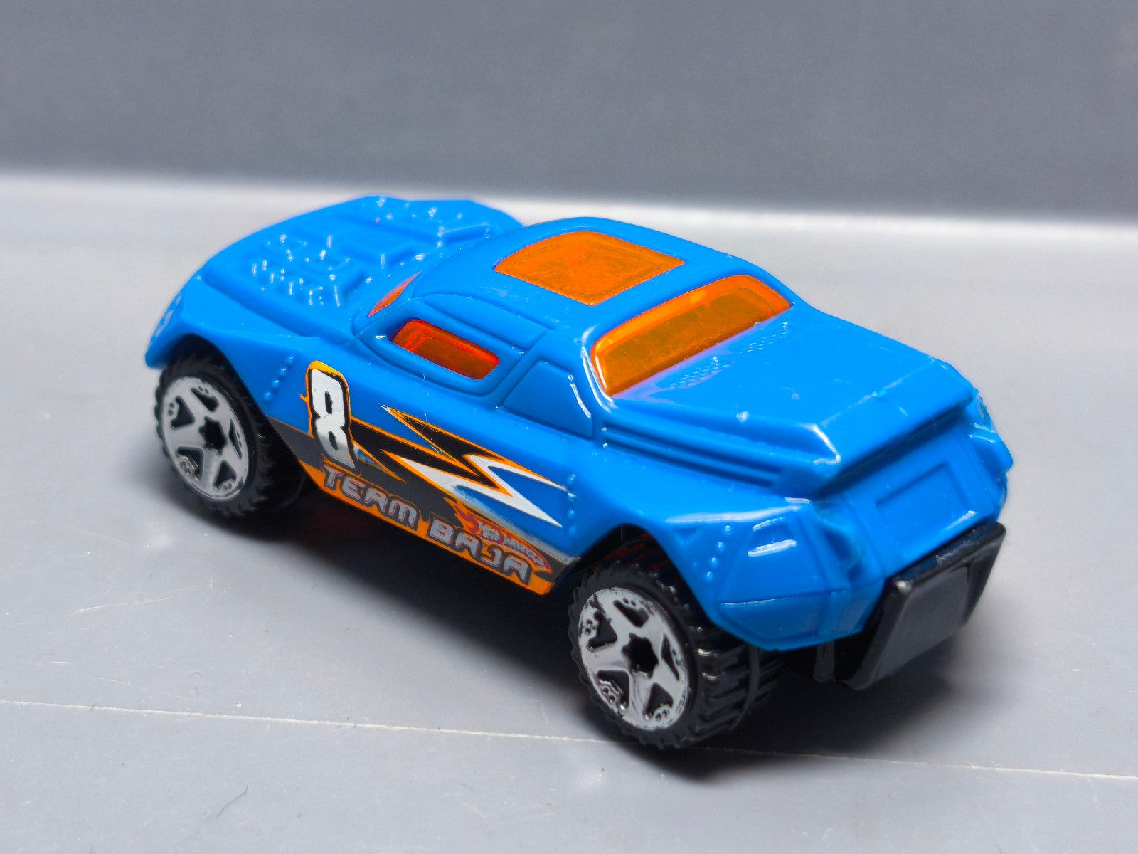 hot wheels 2010 racing rigs RD-08 (A19)