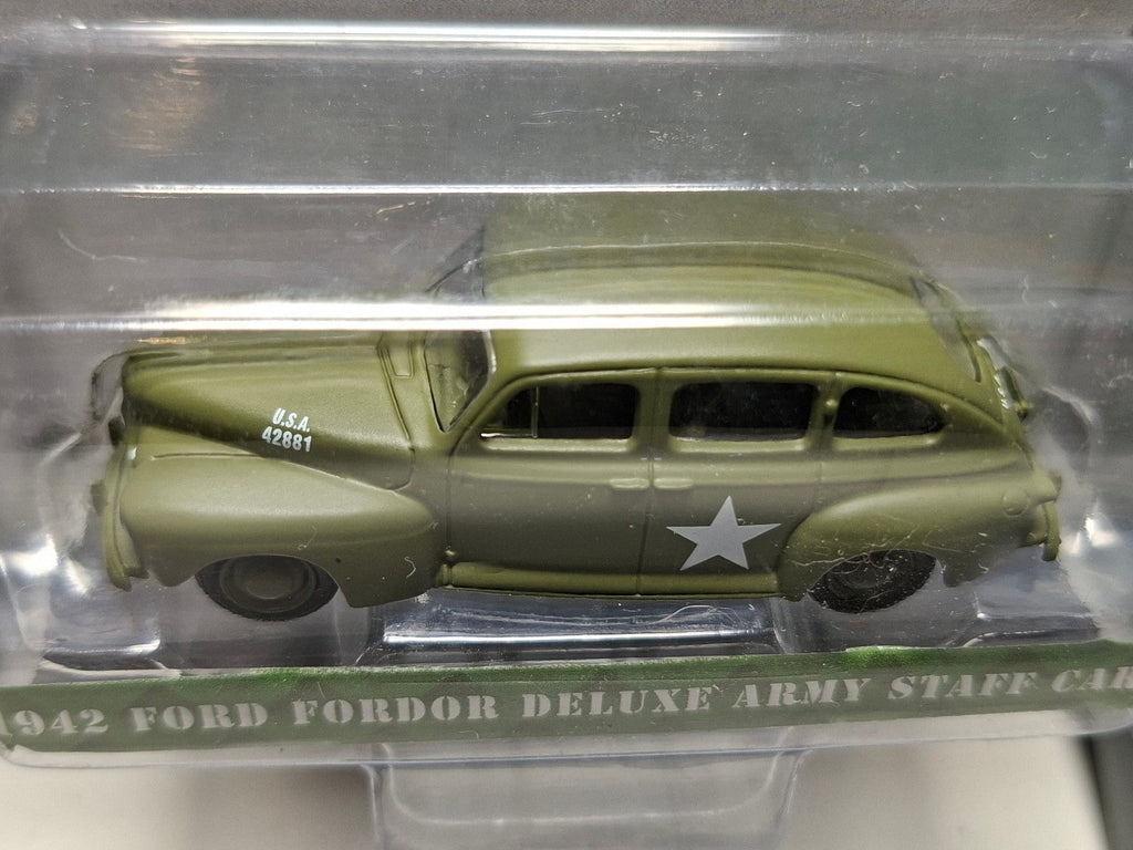 Greenlight Battalion 64 Series 4 1942 Ford Fordor Deluxe Army Staff Car  (NG29)