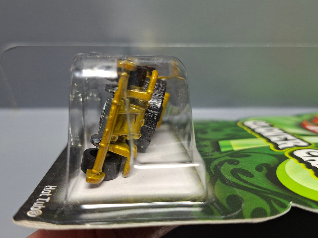 Hot Wheels Clover Cars Hot Tub (CP07)