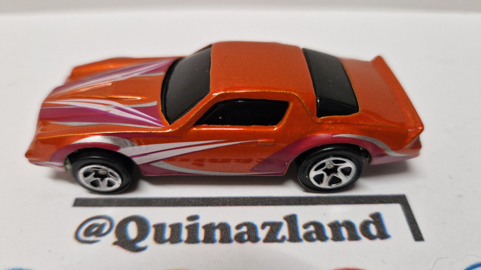 Hot wheels 2003 decades exclusive target  Camaro z28  (A11)