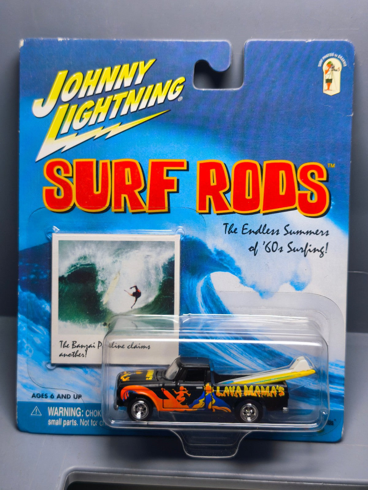 Johnny Lightning 2001 surf rods  Studebaker pickup   (NG82)