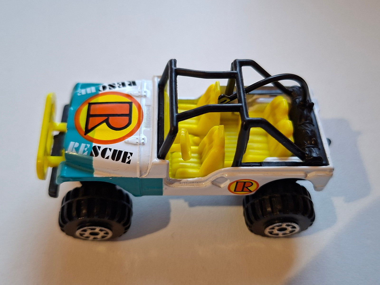 Hot Wheels Auto City Rescue Patrol  (A07)