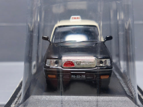 Altaya 1/43 Toyota crown  taxi macau 1998 (NP17)