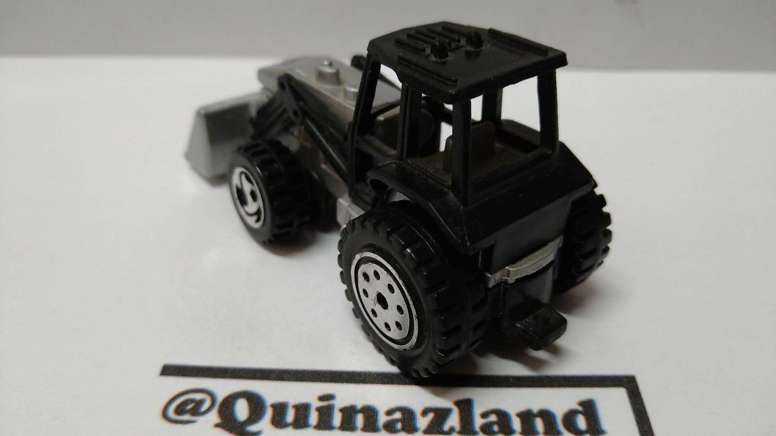 Hot Wheels Tractor 1998-795  (A36)