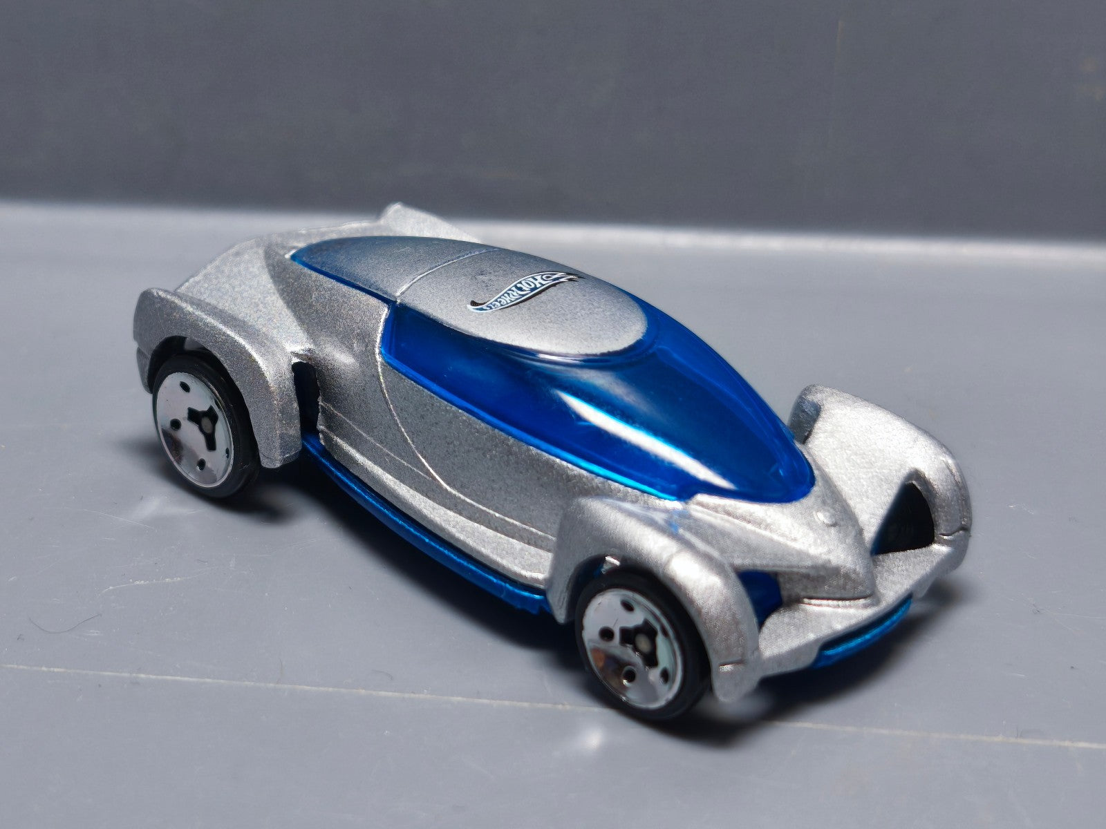 Hot Wheels 2002 autonomy concept 2003-047 (A07)