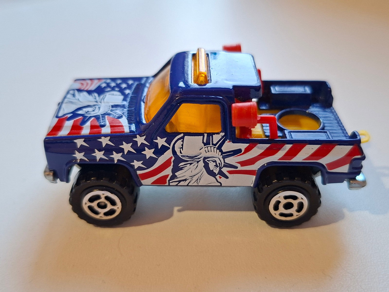 Majorette 2002-2007 série 200 Chevrolet blazer 4X4   (A07)