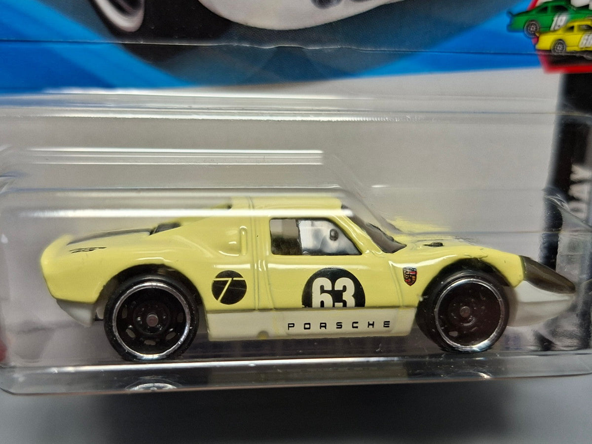 Hot Wheels Porsche 904 carrera GTS    2025-054 (NP10)