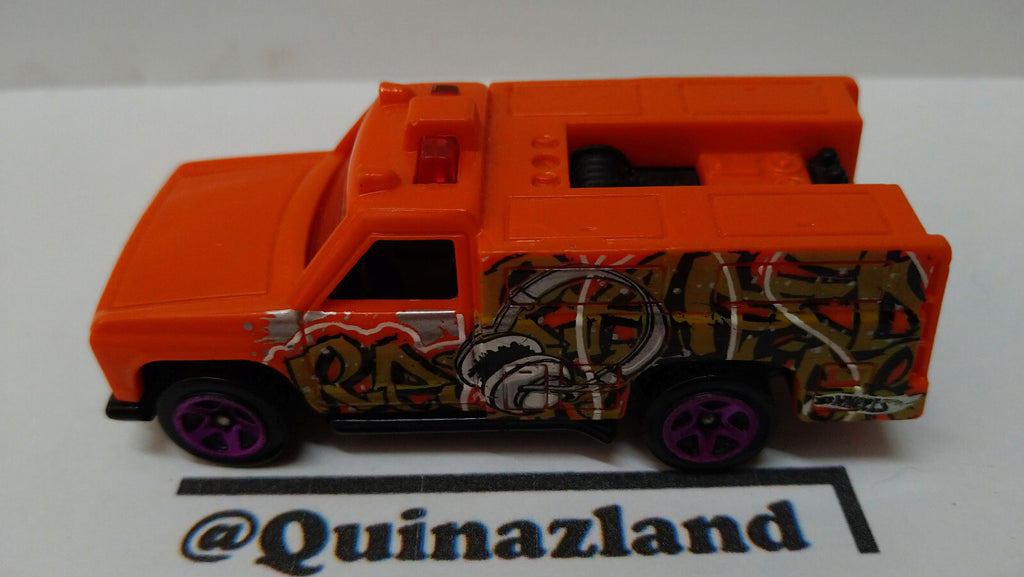 Hot Wheels 2015 exclusive multipack  Rescue ranger  (A10)
