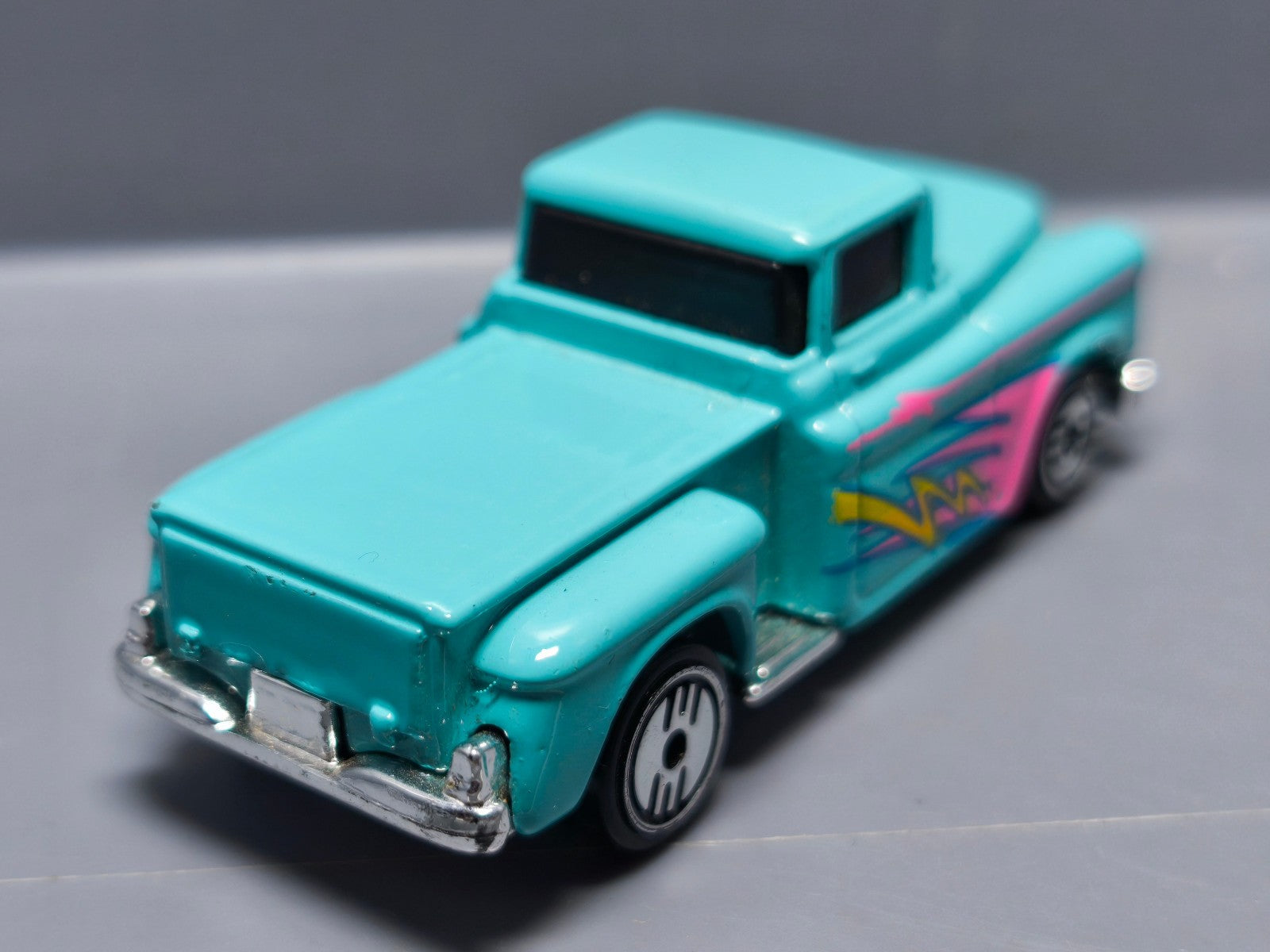Hot Wheels '56 flashsider version  UH 1992-136 (A18)