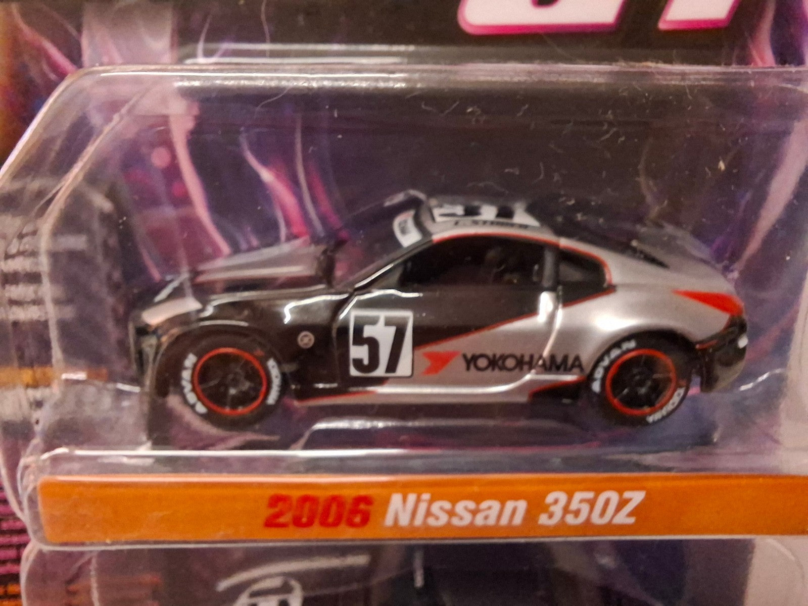 Johnny Lightning Pack Import Heat GT 2006 Nissan 350z & 1981 Mazda RX-7 (NG42)