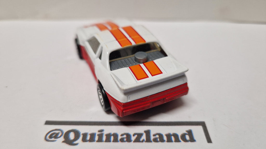 Matchbox 1987 mainline Pontiac fiero    (A26)
