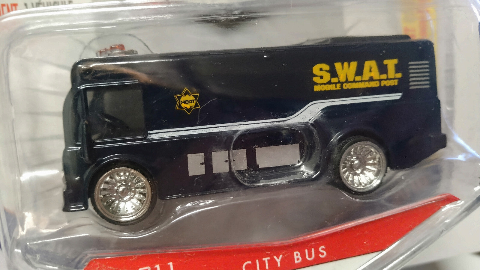 Jada Toys 2010 badge city heat vague 1 City bus (NG04)