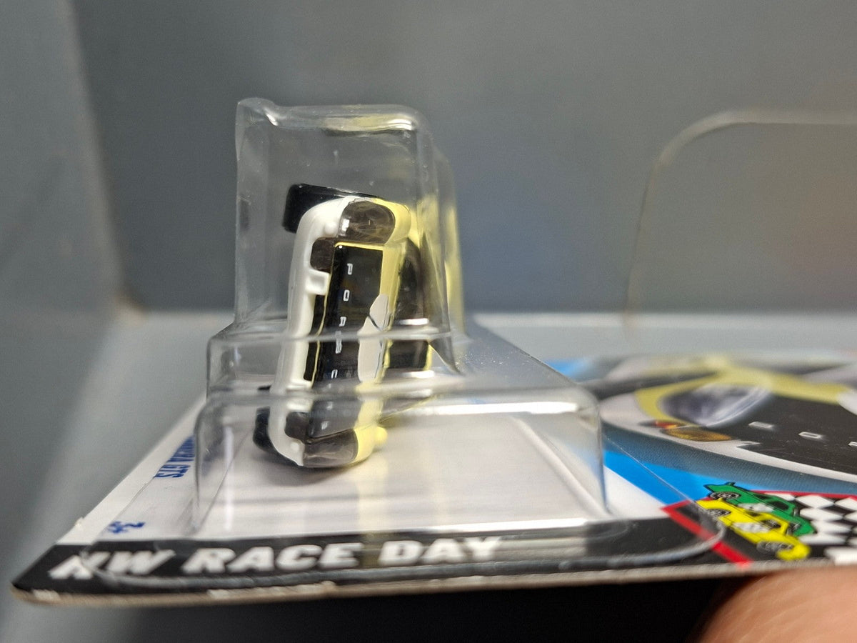 Hot Wheels Porsche 904 carrera GTS    2025-054 (NP10)