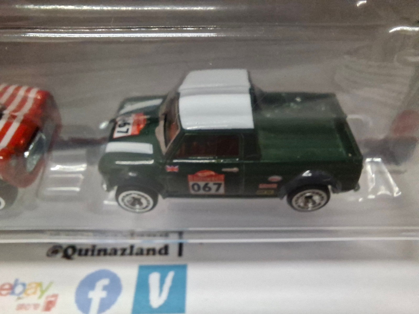 Hot Wheels  MORRIS MINI / ’67 AUSTIN MINI PICKUP (Cart)