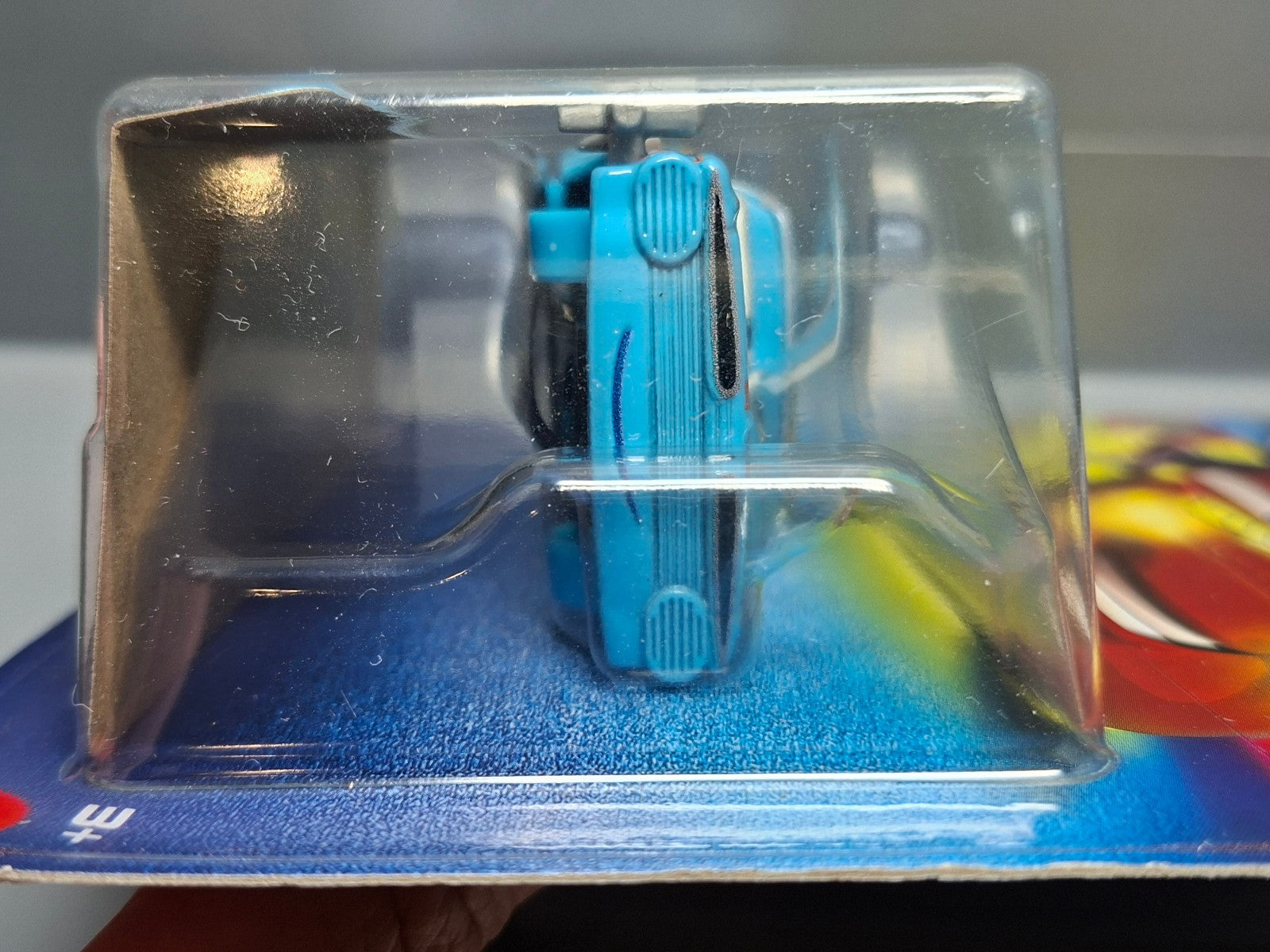 Disney Pixars Cars  Glow Racers Glow in the Dark Ramon   (NG43)