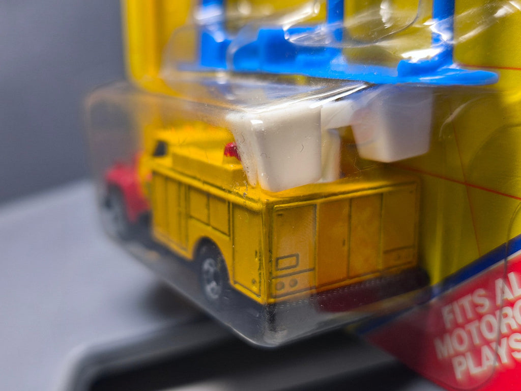 Matchbox 1991 Action pack construction Utility truck   (CT04)
