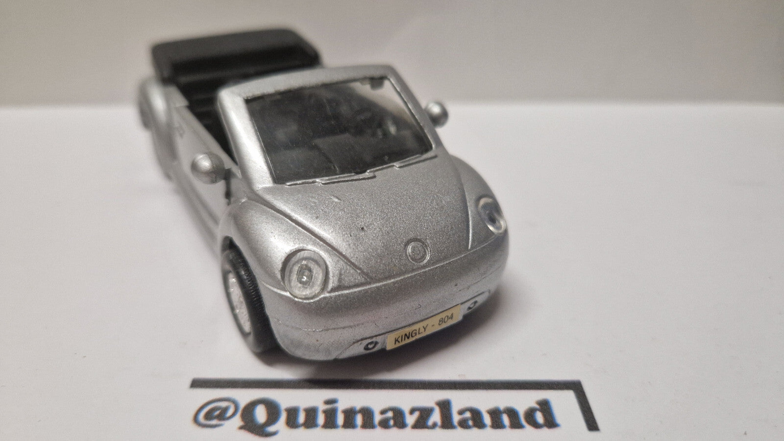 Voiture Volkswagen Beetle  (NP36)