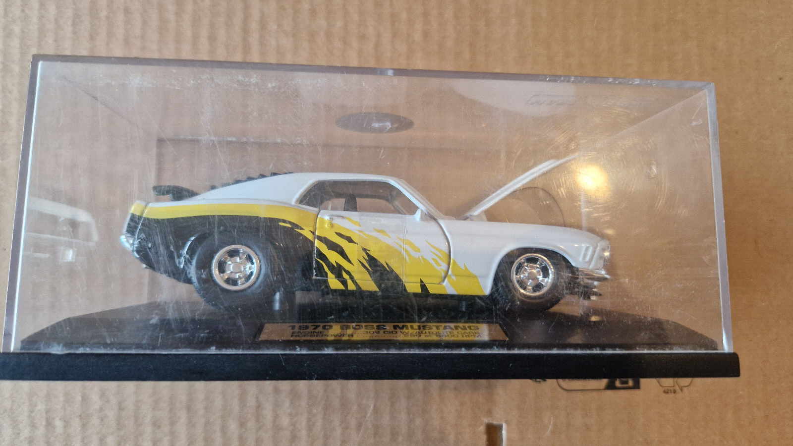 Tootsie toy 1/32 Muscle cars Limitée à 10000 ex  1970 boss mustang  (C9)