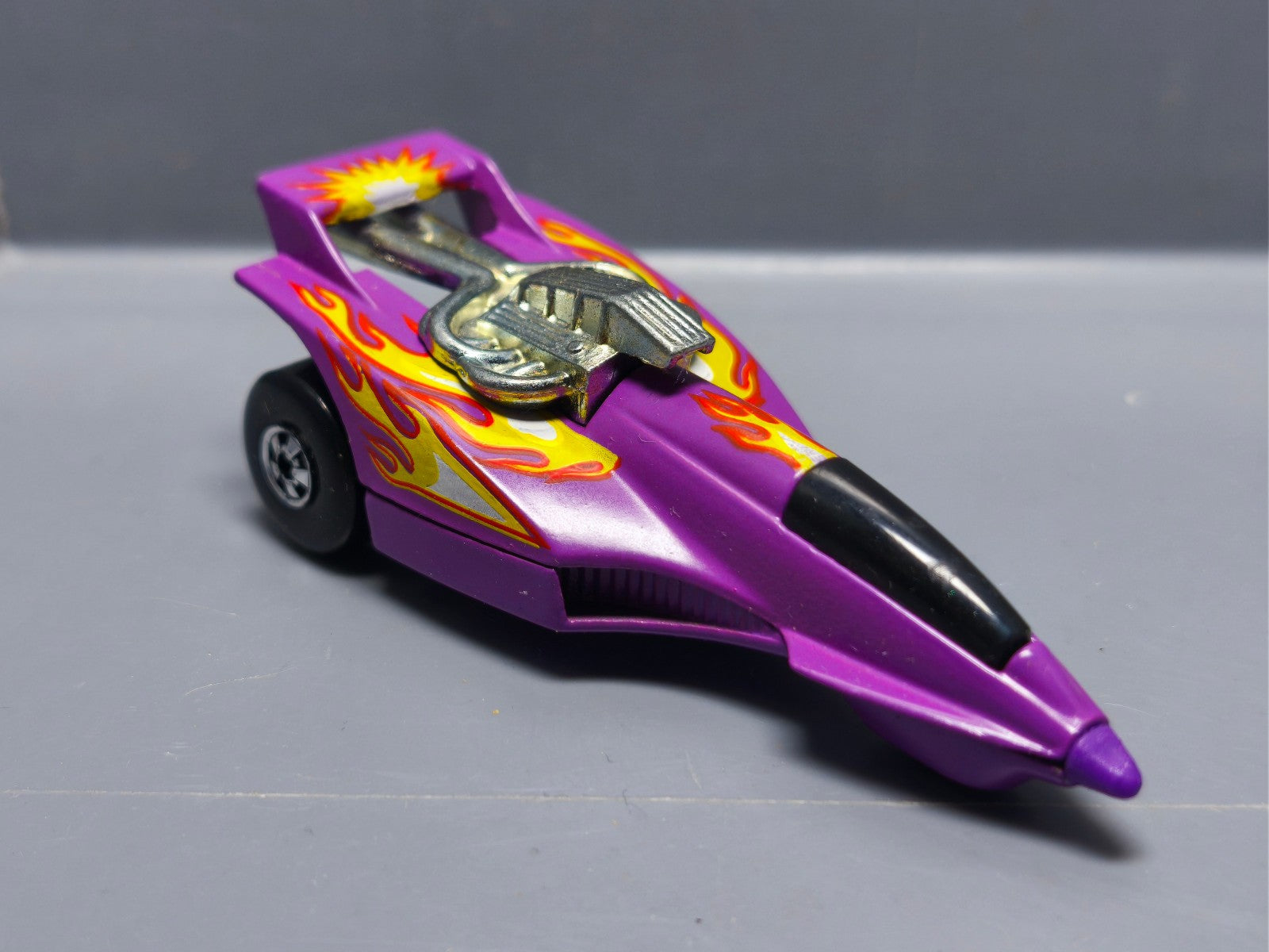 Hot Wheels XT3 1990-004 (A04)