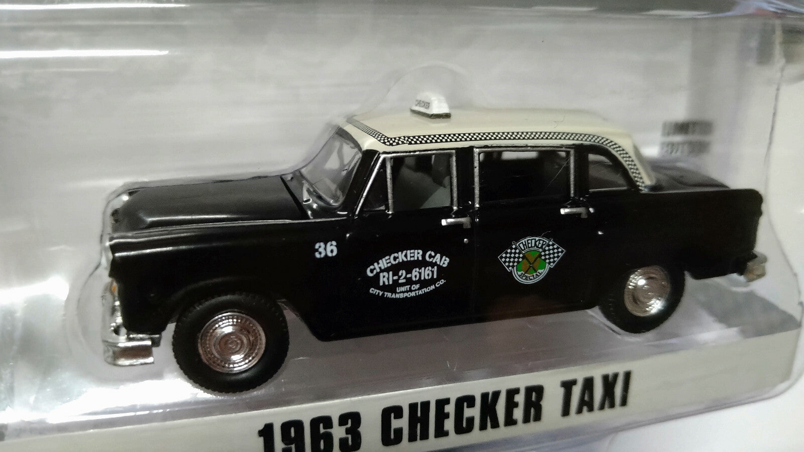 Greenlight Exclusive 1963 Checker Taxi   (NG22)