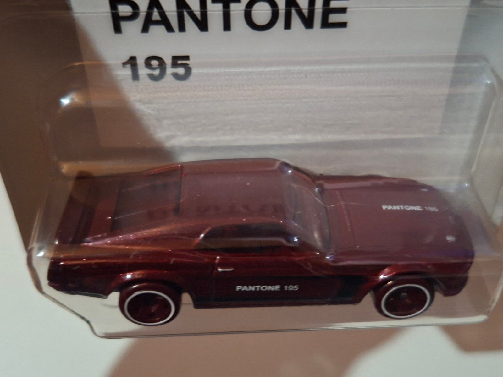 Hot Wheels 2026 Pantone Mix A '69 Ford Mustang Boss 302  (NP29)
