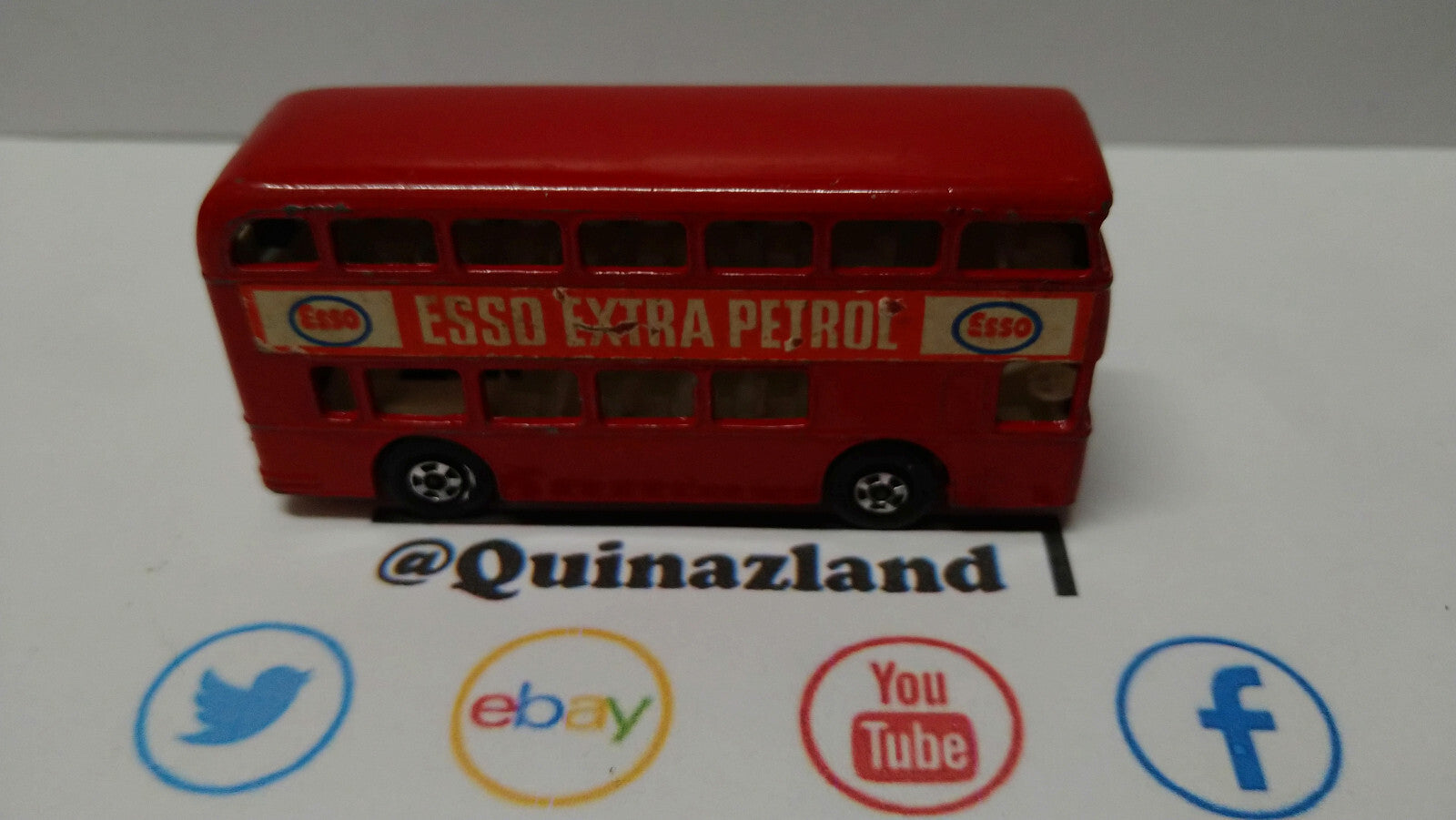 Matchbox Daimler bus version esso (A09)