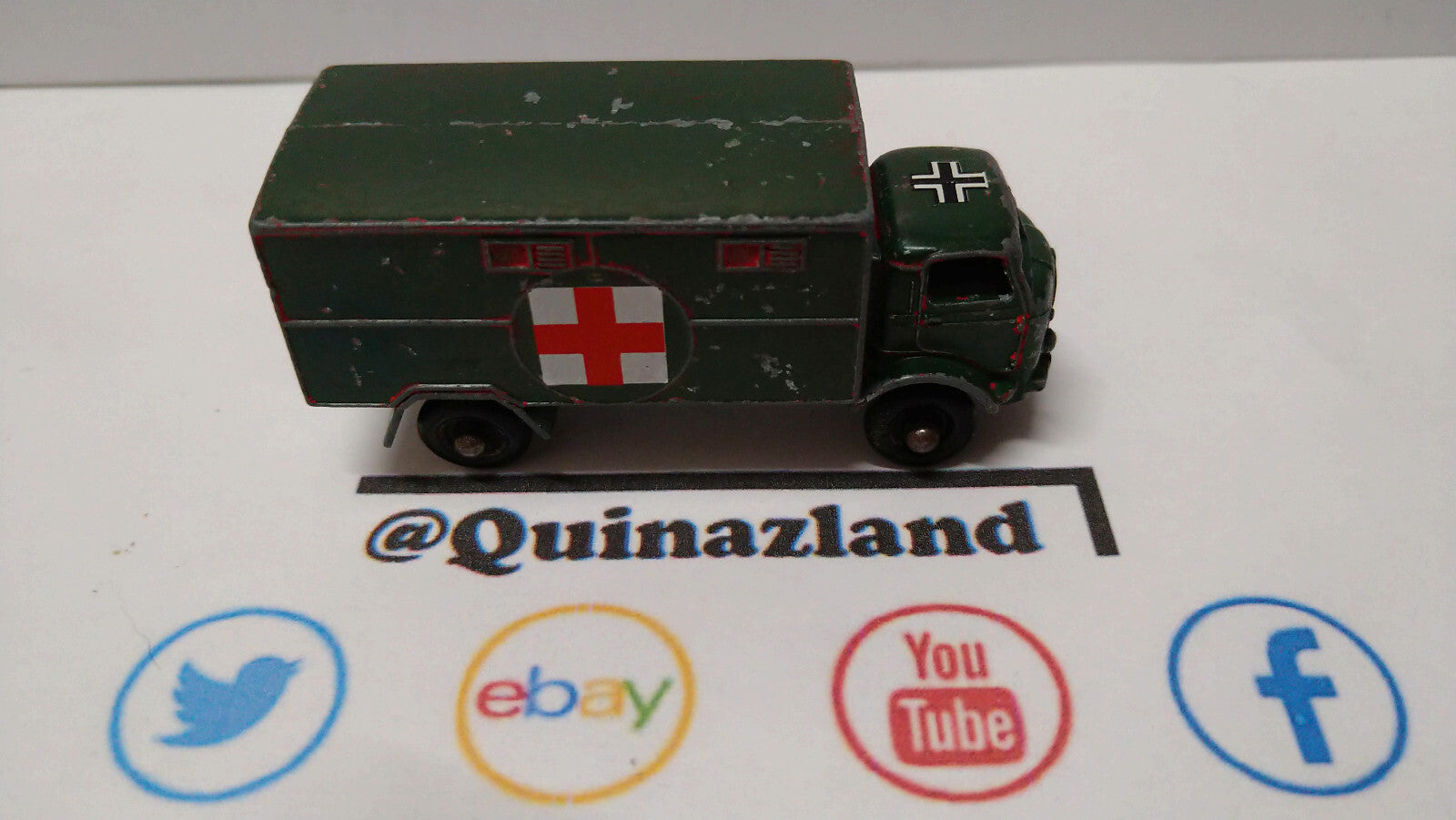 Lesney 1/64  Ford 3 ton 4x4 army ambulance   (A37)