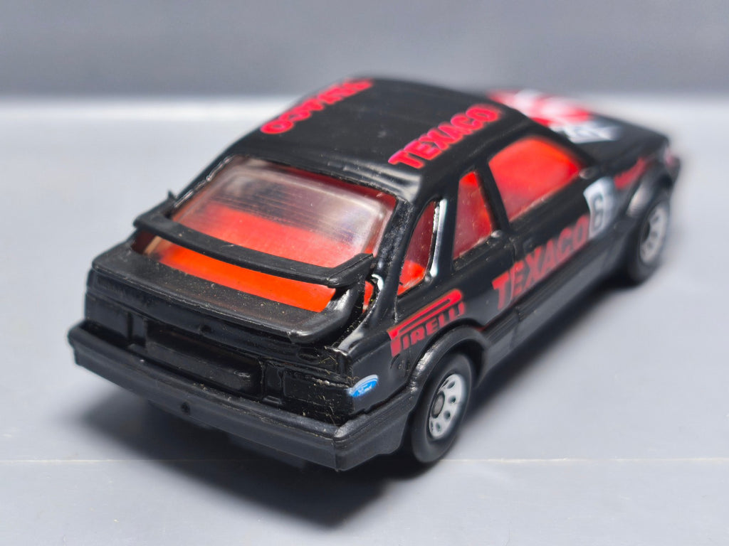 Matchbox Ford sierra XR4i Texaco (A24)