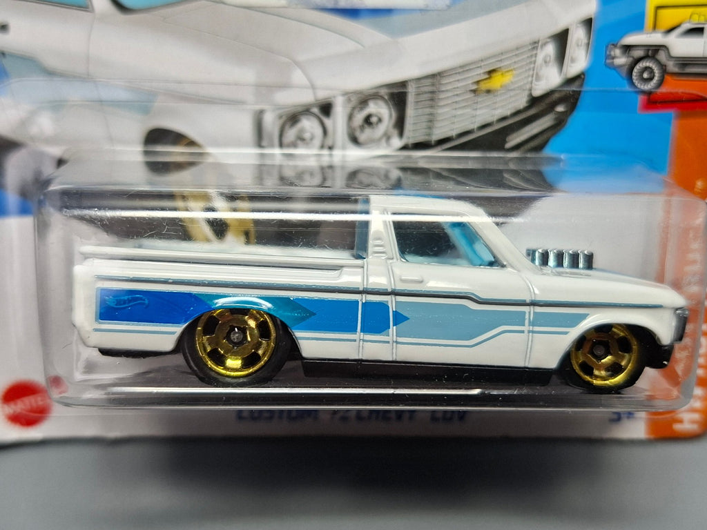 Hot Wheels Custom '72 Chevy Luv 2024-118  (NP02)