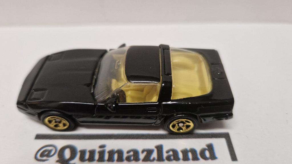 Hot Wheels 1996 FAO Schwarz gold série collection III  Chevrolet corvette  (A20)