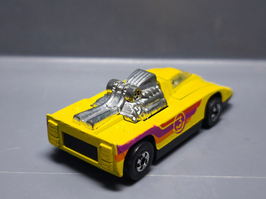 Hot Wheels 1981 flying customs  Cannonade version BW jaune citron  (A25)
