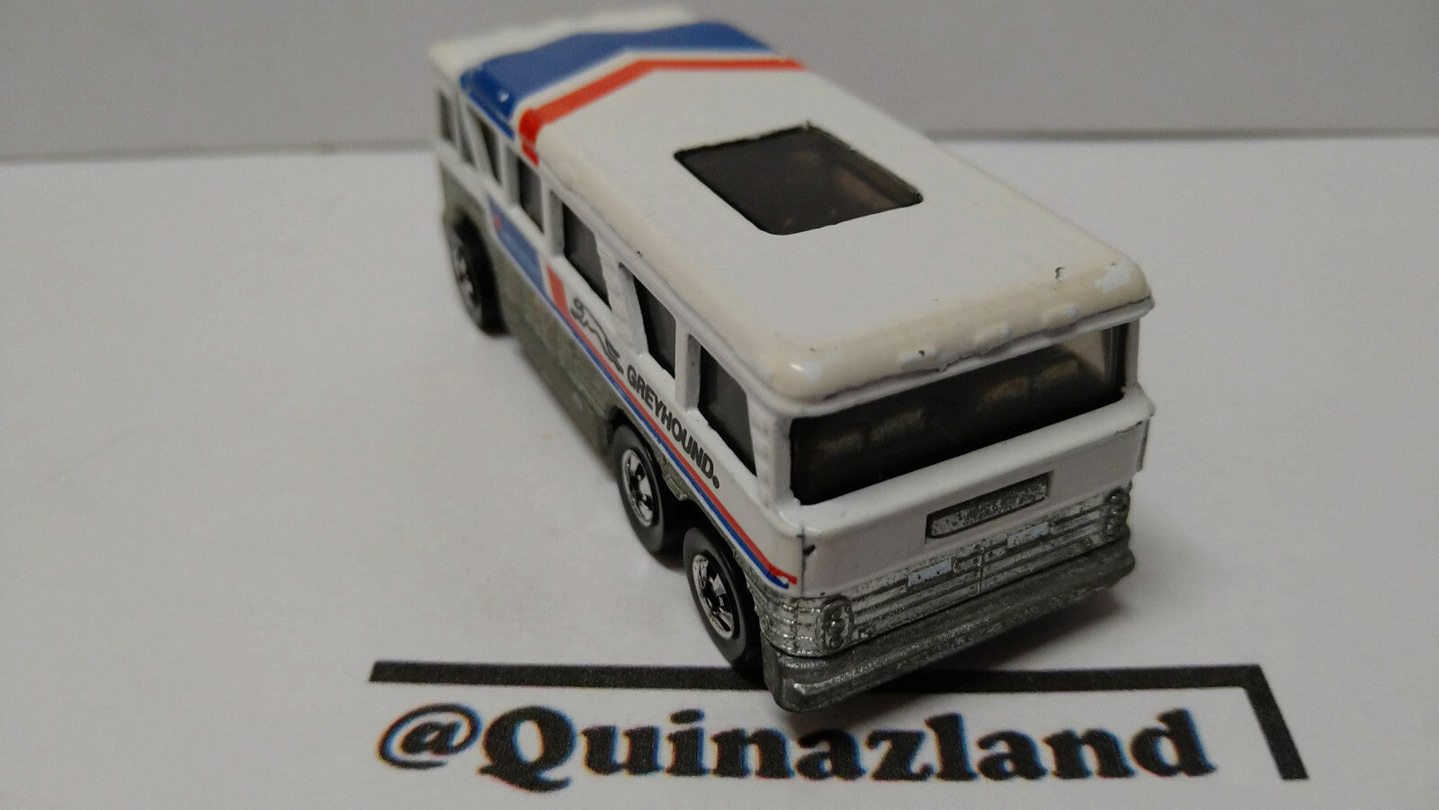 Hot Wheels Greyhound MC-8 1980 Hong Kong   (A19)